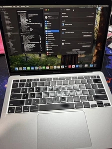 Apple MacBook Air 13" Apple M1 2020 A2337 8GB Ram 256GB SSD [p21] - Afbeelding 1 van 13