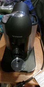Breville Nespresso Vertuo Caffettiera - Nero Opaco (NUOVA CON SCATOLA) - Foto 1 di 8