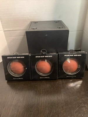 3 colores artesanales, rubor al horno, 8306 almendra tostada, 0,1 oz (3 g) Foto 1 de 2