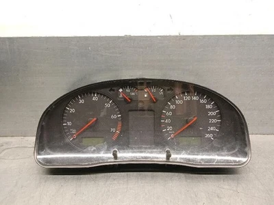 3B0919881F instrumentenblende für VOLKSWAGEN PASSAT VARIANT (3B5) 1.8 5668400 - Bild 1 von 4