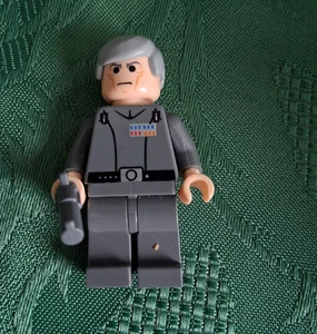 Lego Star Wars Grand Moff Tarkin SW0157 Minifigur aus Set 10188 - Bild 1 von 4