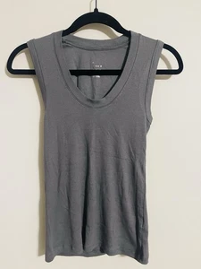 Camiseta sin mangas A New Day para mujer calce clásico cuello redondo gris talla Xpequeña suave acanalada - Imagen 1 de 4
