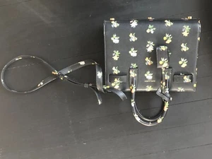 saint laurent handbag used authentic quality  - Picture 1 of 6