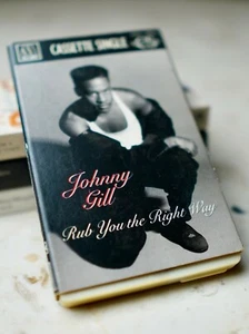 Johnny Gill ‎– Rub You The Right Way - Bild 1 von 2