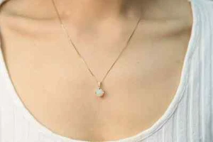 Ohne Kette 14K Gelbgold 1.33 Karat Natürlich Opal Und Diamanten Anhänger Schmuck - Bild 1 von 4