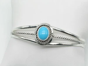 Native American Womens Cuff Bracelet Sterling Silver Turquoise Navajo Handmade - Picture 1 of 8