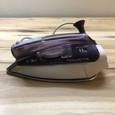 Компактный дорожный мини-утюжок Rowenta первого класса 120–240 В сухой/паровой - Изображение 1 из 4