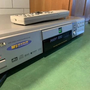 Toshiba DVD SD-5700 Cinema Series Prog-Scan DVD/Audio/Video Player w/remote - Picture 1 of 18