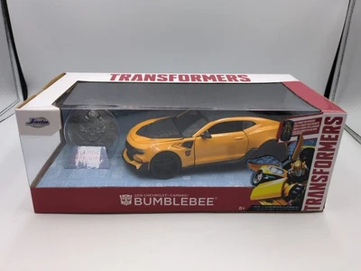 Jada Metal 1:24 Die Cast Bumblebee 2016 Chevrolet Camaro Transformers w/ Coin - Image 1 of 4