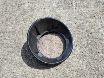 Bisel antiniebla derecho lado pasajero Chevrolet Camaro 10-2013 OEM 255273500 LT9 Foto 1 de 4