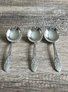 National Silver Co 1937 A1 Rose & Leaf 7” Round Bowl Soup Spoon Gumbo Lot Of 3 - Picture 1 of 3