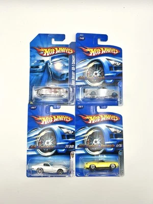 Lot Of 4 Hot Wheels Ford Shelby, 69 Corvette, 40 Ford Truck, 70 Barracuda (dd) - Image 1 of 4