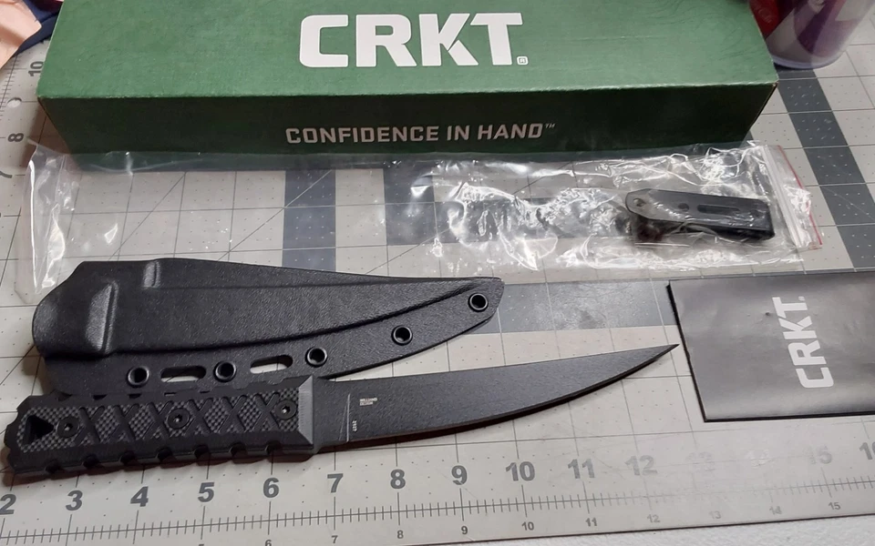 CRKT Boxed Model 2927 Williams Fixed Blade Knife