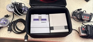 Console NES e SNES Mini Classic Edition CLV-001/201 4 controller 2 filo di spedizione + - Foto 1 di 9