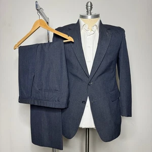 Traje De Colección Personalizado A Medida Para Hombre A Rayas Dos Botones 44R 36W - Imagen 1 de 11