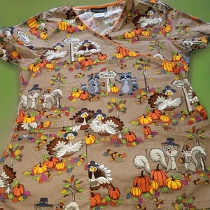 Be Thankful Cherokee Scrub Top Genuine Turkey Pumpkin Thanksgiving V Neck Cotton - Picture 1 of 6