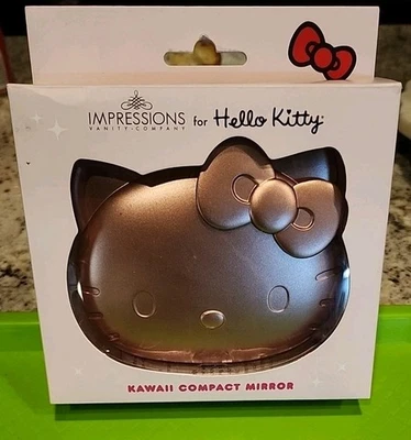 Lindas Impresiones Hello Kitty Kawaii LED Espejo Compacto/oro rosa Nuevo en Caja Foto 1 de 4