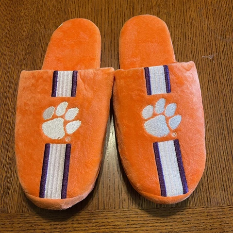 FOCO NCAA Clemson Tigers Men's Big Logo Team Color Slippers Large 11-12 Cover