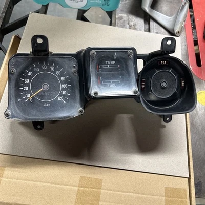 Agulha laranja 1970-1973 Datsun 510 medidor de instrumento cluster fabricante de equipamento original - Imagem 1 de 4