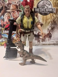Jurassic Park Robert Muldoon 1993 Kenner Action Figure Complete - Picture 1 of 4