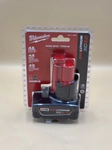 Genuine Milwaukee 48-11-2460 M12 REDLITHIUM XC6.0 Extended Capacity Battery Pack - Picture 1 of 8