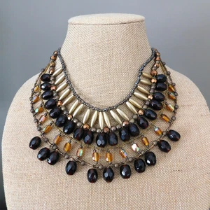 COLLAR COLLAR BABERO CUENTAS CRISTAL ÁMBAR ROOTBEER VINTAGE Y CUENTAS CORNETA DORADAS - Imagen 1 de 7