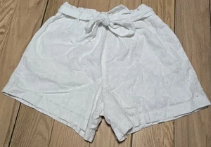 Polo Ralph Lauren Girls White 100% Cotton Eyelet Embroidered Lined Shorts - Picture 1 of 4