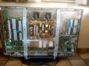 Pièces détachées pour TV Panasonic TXP42G10E serial FG9213929 - Photo 1/11