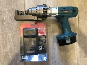 Makita SC161D Cordless 18V Rebar Cutter New Cutters, Switch & Brushes Fitted GWO - Picture 1 of 20