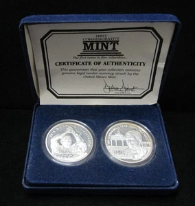 2011 RONALD REAGAN "GREAT MOMENTS" - (2) 1 OZ. .999 SILVER MEDAL SET - BOX/COAs - Picture 1 of 11