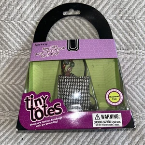 Tiny Totes Miniatur Mode Handtasche von Basic Fun Inc 2001 Barbie Größe C4 - Bild 1 von 3