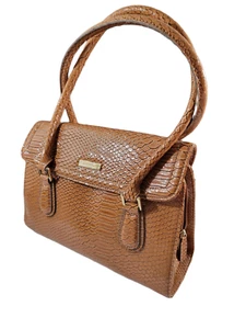 Liz Claiborne Bolso de Mano Cartera Bronceado Brillante Imitación Cuero Motivo Cocodrilo - Imagen 1 de 12