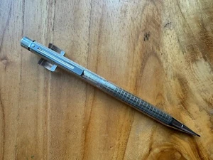 Sheaffer Targa 1006 Sterlingsilber Karierbleistift (geklebt) 0,9 mm USA - Bild 1 von 11