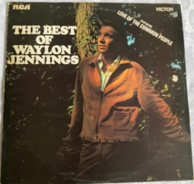THE BEST OF WAYLON JENNINGS LOVE OF THE COMMON PEOPLE LP - Image 1 of 4
