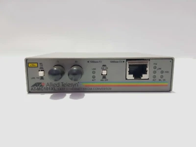ALLIED TELESIS AT-MC101XL FAST ETHERNET MEDIA CONVERTER 705-003691 REV A - Image 1 of 4