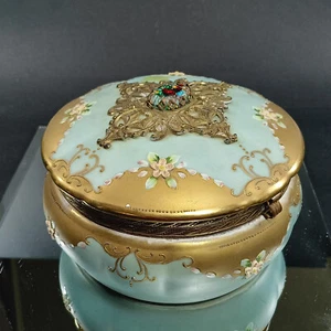 Stunning 19th c. French Dresser Box- Large, Painted, Gilded, Porcelain, Numbered - Foto 1 di 17