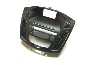 FORD FOCUS MK3 1.6 TDCI DASHBOARD CD PLAYER SURROUND TRIM F1EB18835JFW 15-2018🌟 - Picture 1 of 7
