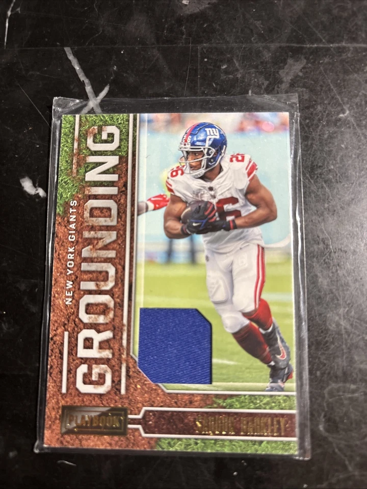 2022 Panini Playbook - Grounding Saquon Barkley #G-6 JERSEY Card - Image 1 of 2