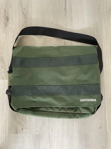 Vintage 1990’s Abercrombie and Fitch Messenger Bag Green - Bild 1 von 8