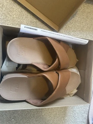 Women’s Fit Flop Lulu Cross Slide Leather Sandals Light Tan UK Size 5 Worn Once - Image 1 of 3