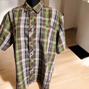 Eddie Bauer Mens XL Green Plaid Poly Nylon Button Up - Picture 1 of 5