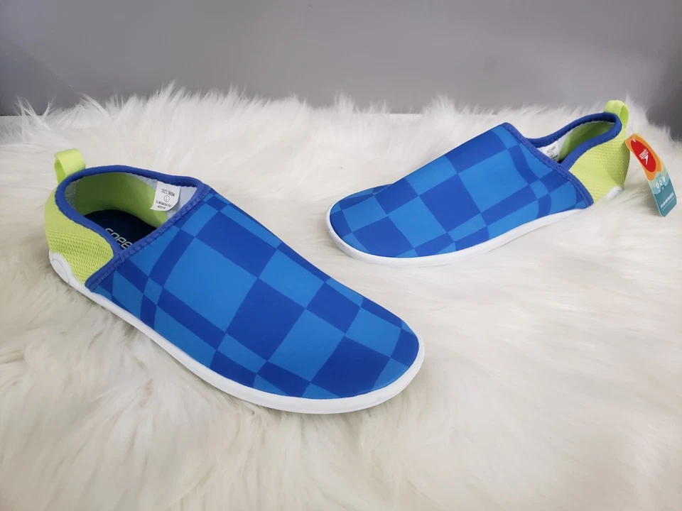 NUEVO Speedo Niños Zapatos de Agua Niños Grandes Talla 4/5 Grandes Camping Casa de Baño Playa Foto 1 de 4