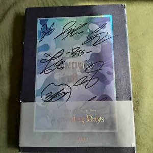 BTS NOW3 DREAMING DAYS PHOTOBOOK K-POP AUTOGRAPHED SIGNED K-POP RARE - Picture 1 of 4
