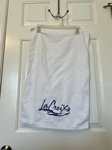 La Croix 100 % Baumwolle weiß Golf Handtuch 25" x 16" Flecken - Bild 1 von 8