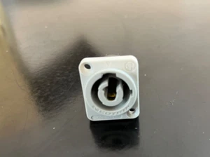 NEUTRIK powerCON NAC3MPB-1 Locking 3-Conductor Power Connector (1) NEW NIB OEM - Picture 1 of 7