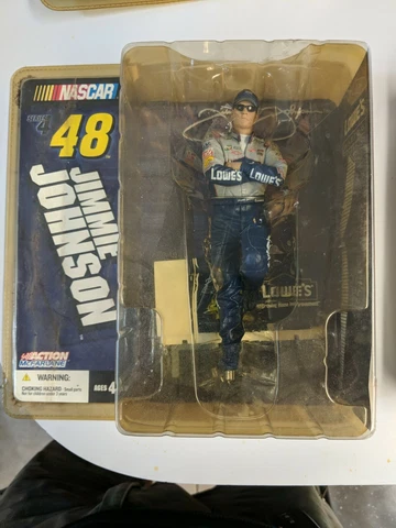 Action / McFarlane NASCAR Series 4 - Jimmie Johnson w/Sunglasses- Sealed 32880 Cover