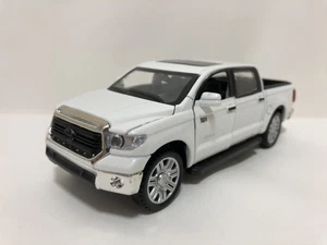 Tundra 1/32 el Car Diecast Car Kyosho AUTOart Tomica TUNDRA SUV Pickup Truck - Picture 1 of 10