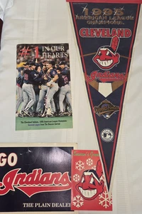 Cleveland Indians Souvenirs Book 1995 World Series Jacobs Field Wahoo Baseball - Picture 1 of 24