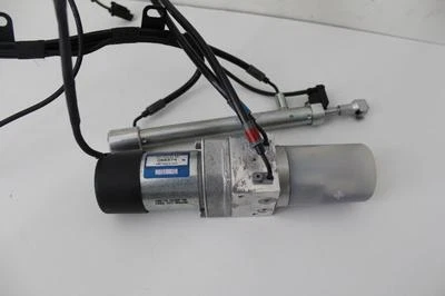 Bomba hidráulica Mercedes Benz W221 S550 2007-2012 maletero motor Foto 1 de 4