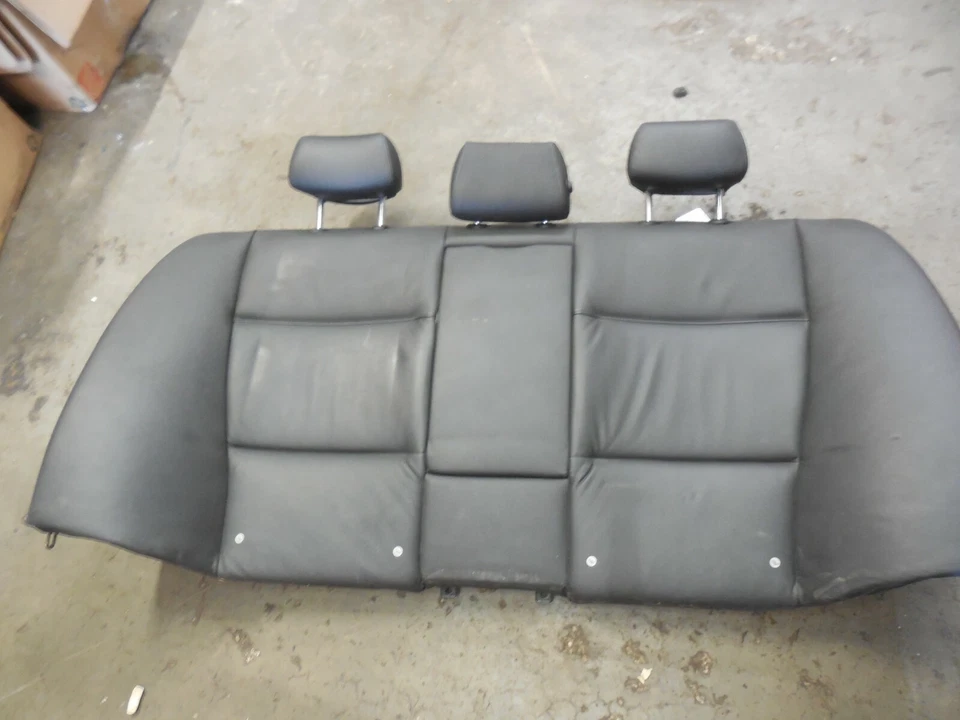 06-11 BMW E90 335i 330i Asiento Superior Trasero Cojín Banco Trasero Negro 7146867 Foto 1 de 4